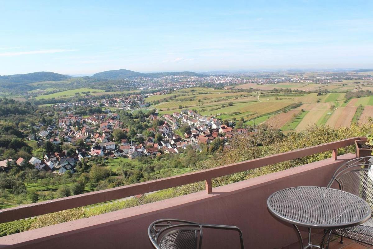 Burghotel Schoene Aussicht Bauer Gmbh Winnenden Zewnętrze zdjęcie